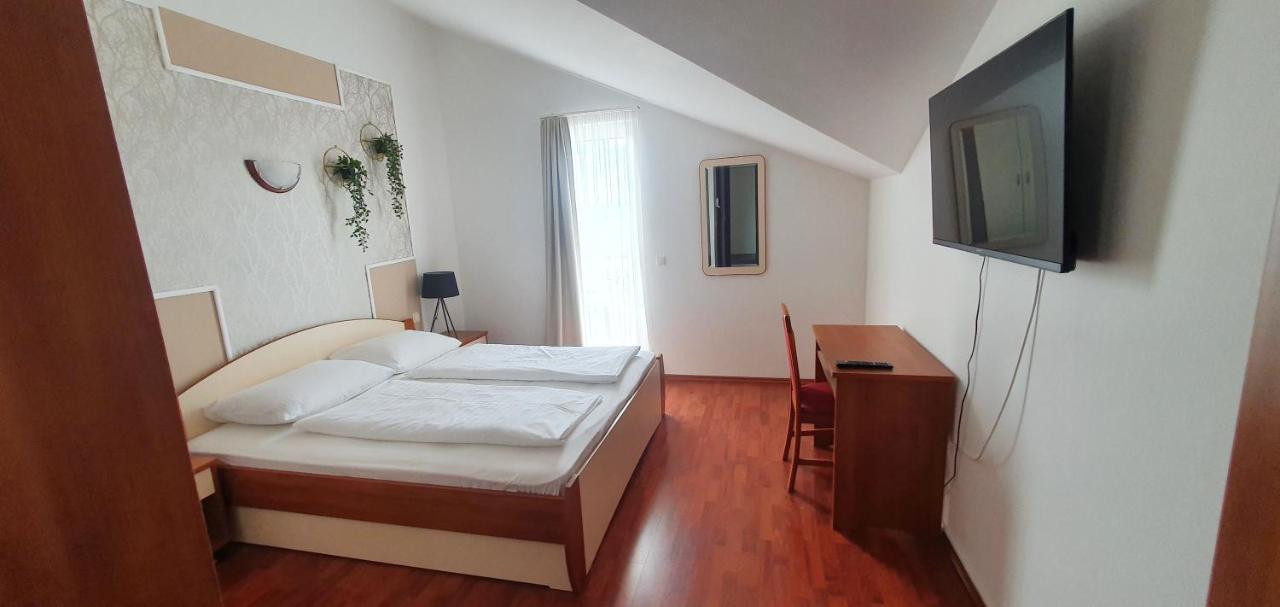 Aparthotel Zaton Затон Стая снимка