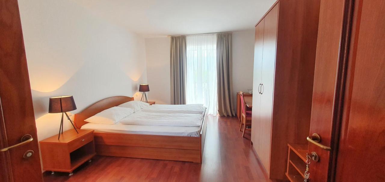 Aparthotel Zaton Затон Стая снимка