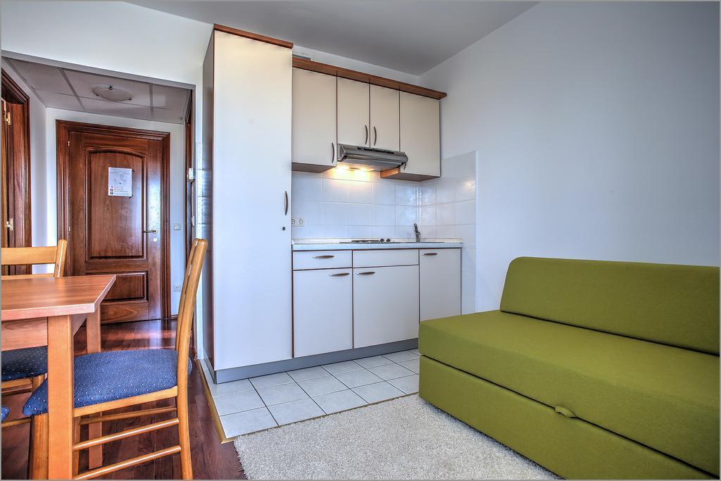 Aparthotel Zaton Затон Екстериор снимка