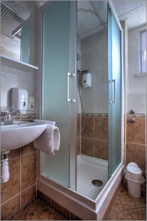 Aparthotel Zaton Затон Екстериор снимка