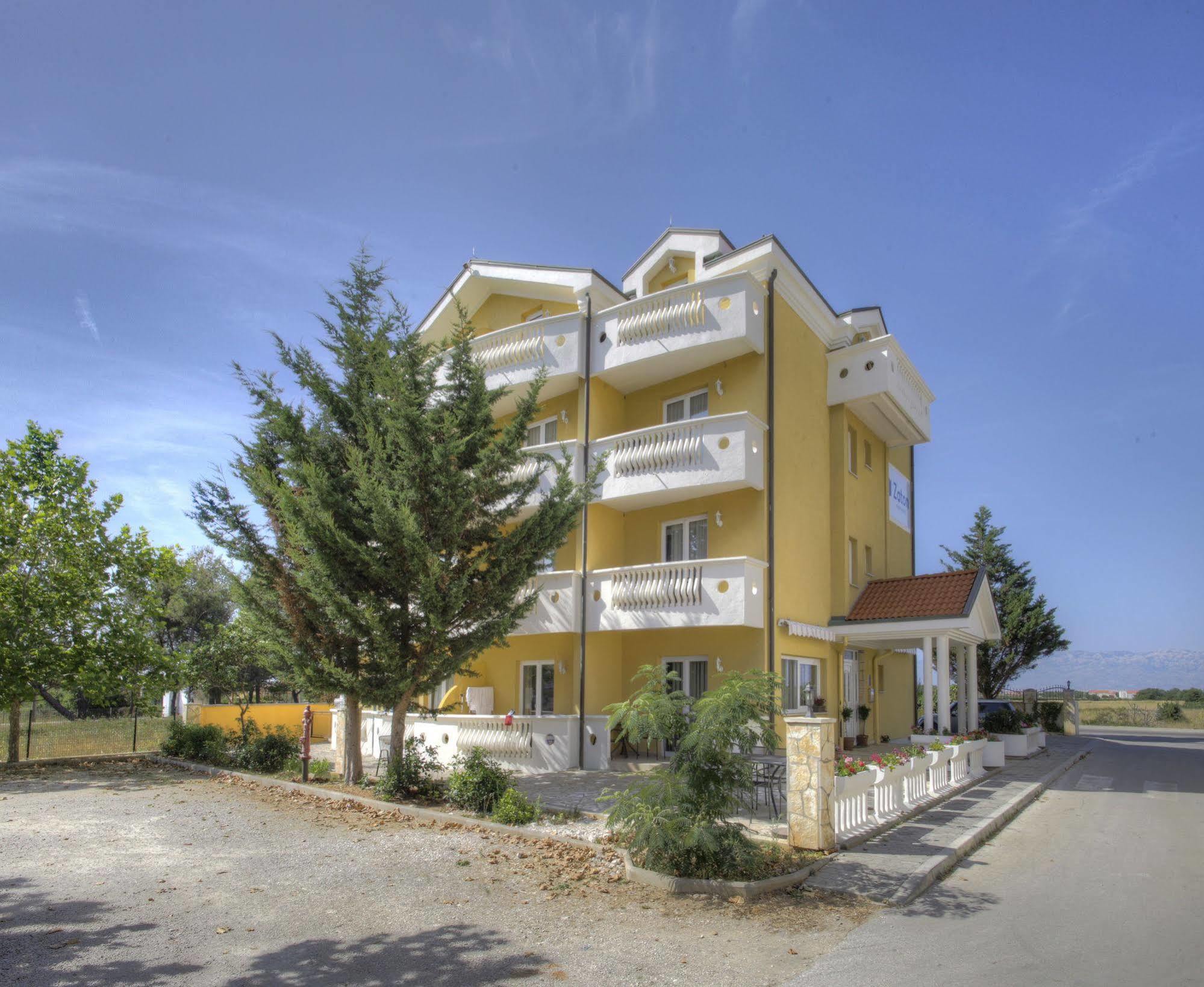 Aparthotel Zaton Затон Екстериор снимка